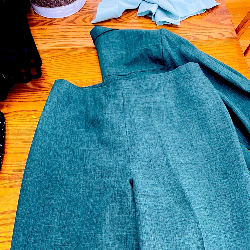 PROPHECY VINTAGE Green PANT SUIT - Picture 6 of 7